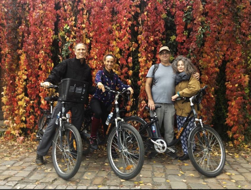 Prague: Private Alternative and Historical e-Bike Tour - Along the Belvedere to Prague Castle
