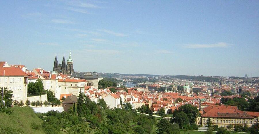 Prague: Private City Tour by Minivan - Why a minivan can make sense in Prague