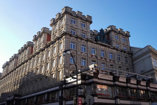 Prague Private Cubism and Art Nouveau Walking Tour - What the private format adds