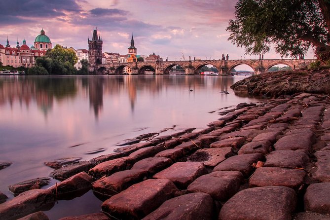 Prague Private Photo Tour for Photography Enthusiasts - Kampa Park and the Charles Bridge finish
