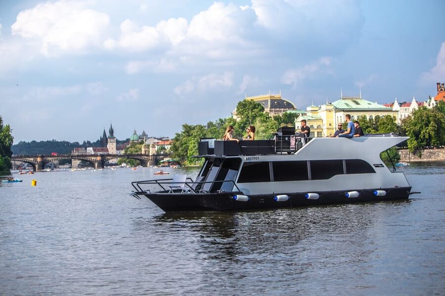 Prague: Private River Cruise with Unlimited Beer or Prosecco - Music, seating, and the feel on board