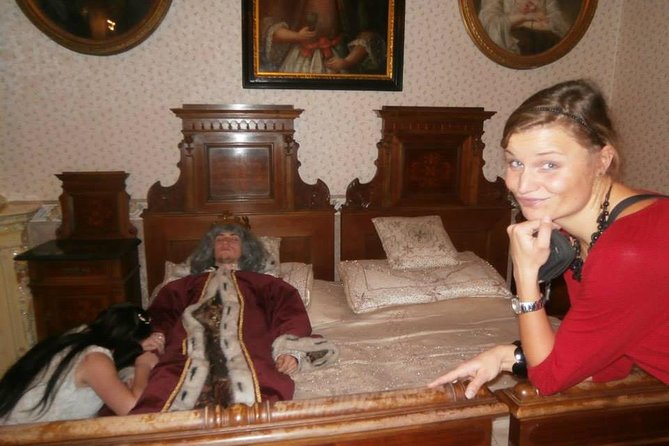 Prague Private Tour - Crossing Charles Bridge in 30 minutes