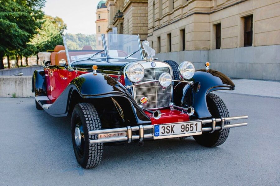 Prague: Private Tour by Vintage Car - How good is the guiding?
