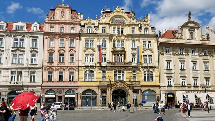 Prague: Private tour to Kutna Hora and Bone church - Leaving Prague for Central Bohemia