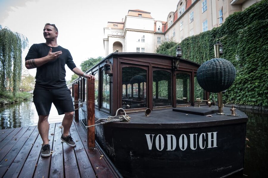 Prague: River Cruise, Charles Bridge Museum, & Walking Tour - Is $46 a fair price for 90 minutes?