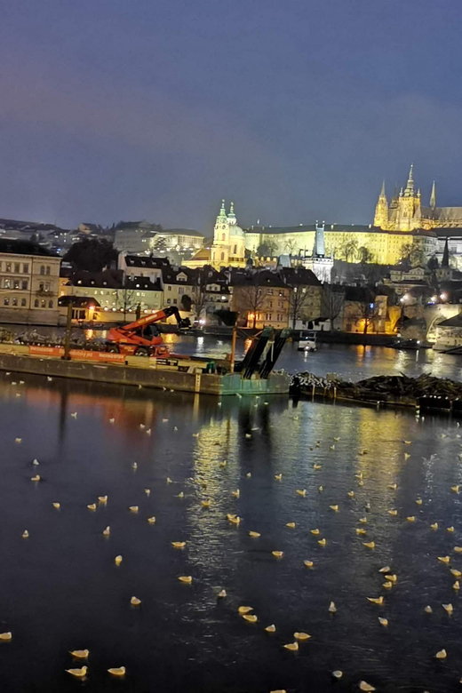 Prague: River Cruise with Transfer to Pier - Reading Prague from the river