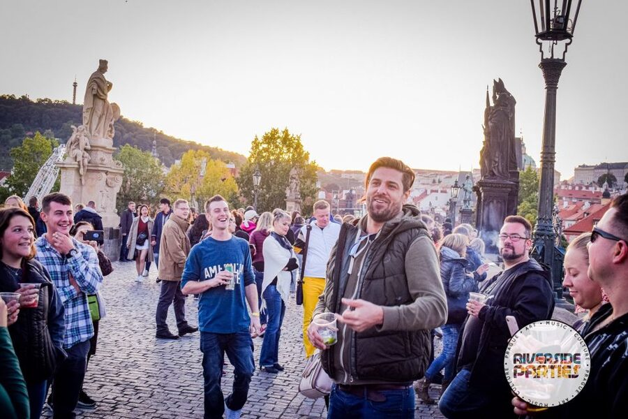 Prague Riverside Parties Tour - Who will enjoy this Prague party walk