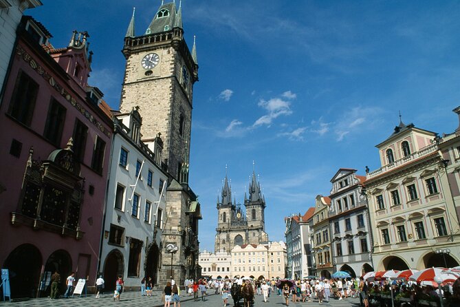 Prague´s Old Town, Jewish Quarter and Charles Bridge Private Tour - The Jewish Quarter: Synagogues and the Old Cemetery