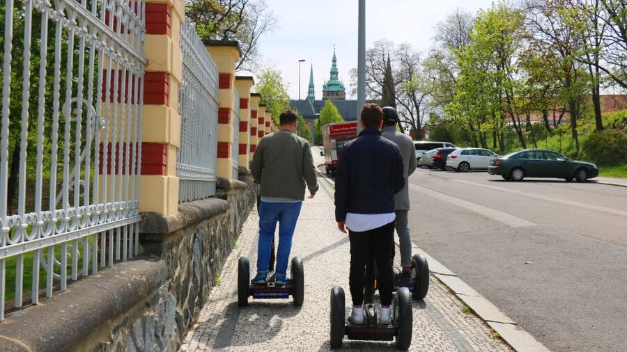 Prague: Segway Sightseeing Live-Guided Tour - Maxe Van Der Stoela Park And The Open Road