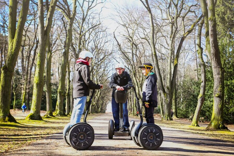 Prague: Segway Tour + Taxi Transfer & Monasteries mini-group - What the guides add to the experience
