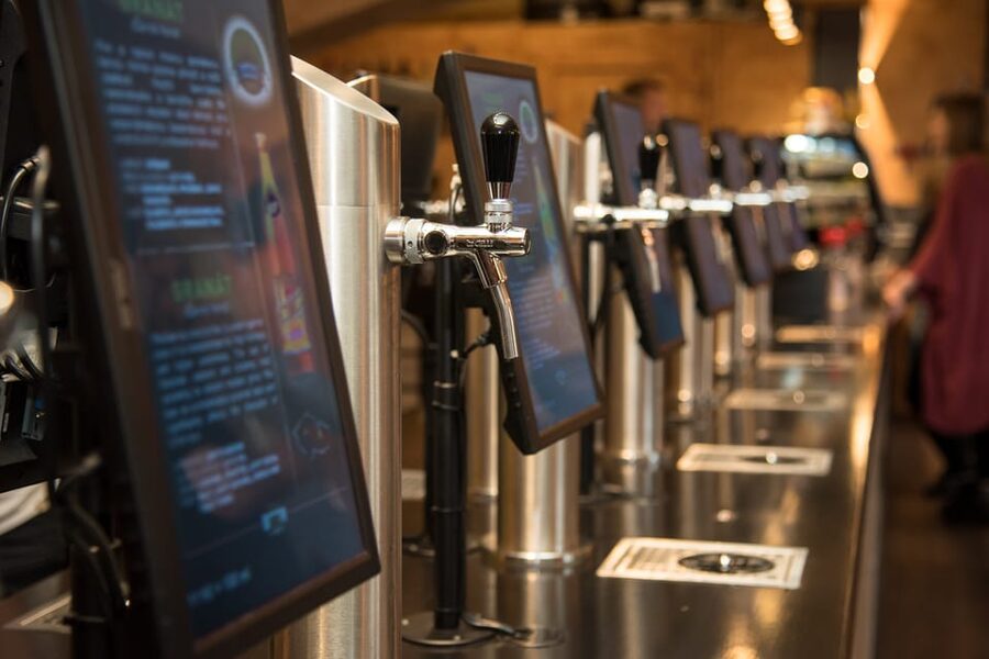 Prague: Self-Pour Czech Beer-Tasting Experience - The one weakness: less personal beer explanation