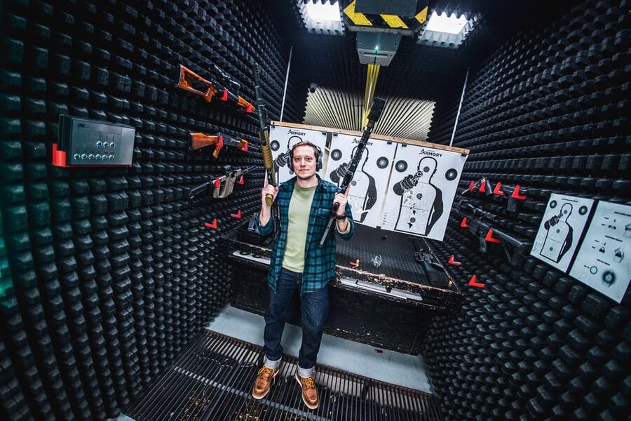 Prague: Shooting Range Experience - Choosing guns and adding more after your package