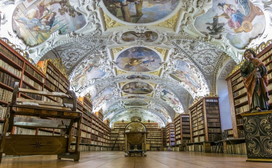 Prague: Skip-the-line Strahov Monastery and Library Tour - Seeing the Theological and Philosophical Halls