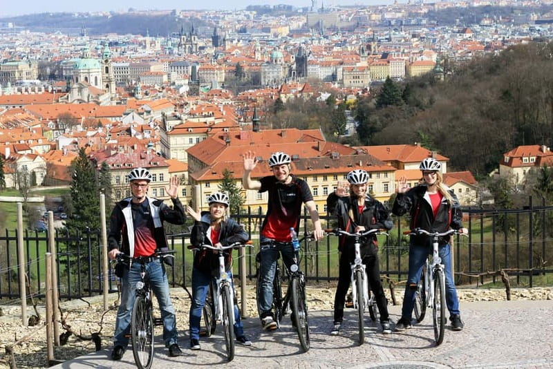 Prague: Small Group or Private Bike City Tour - Why a bike is a smart way to meet Prague