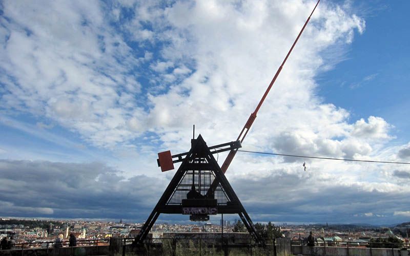 Prague: Stunning Viewpoints, Castle, City & Park Bike Tour - Key points to know before you pedal off