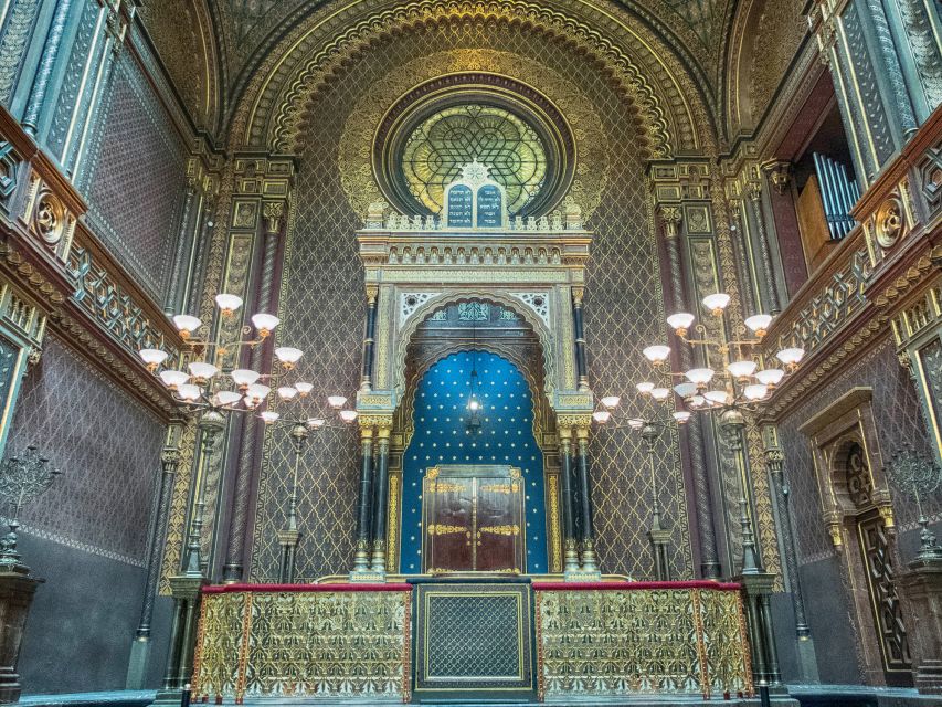 Prague: Synagogues and Jewish Quarter Private Walking Tour - Walking the former Jewish ghetto
