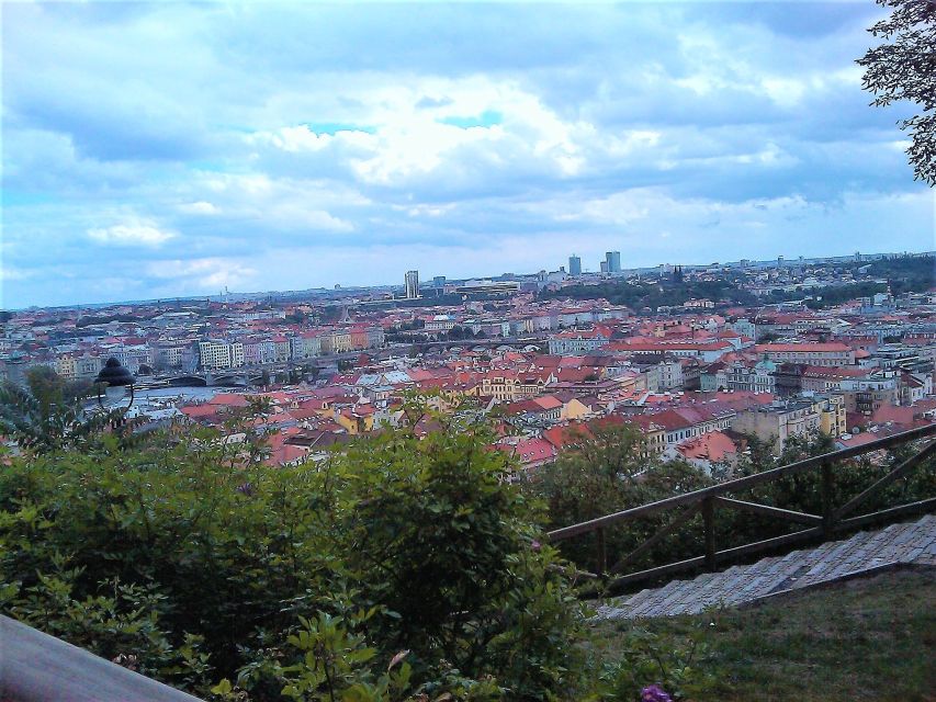 Prague: Tailored Sightseeing Tour in French - A French introduction to Prague’s old center