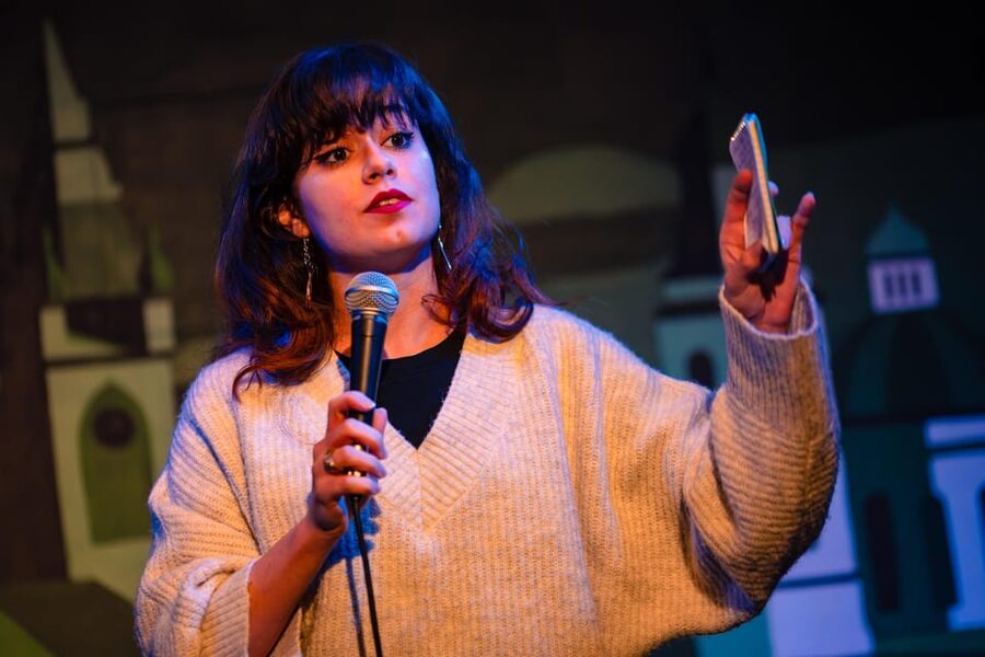 Prague: Thursday Stand-Up Comedy in English - Metro Comedy Club near Charles Bridge