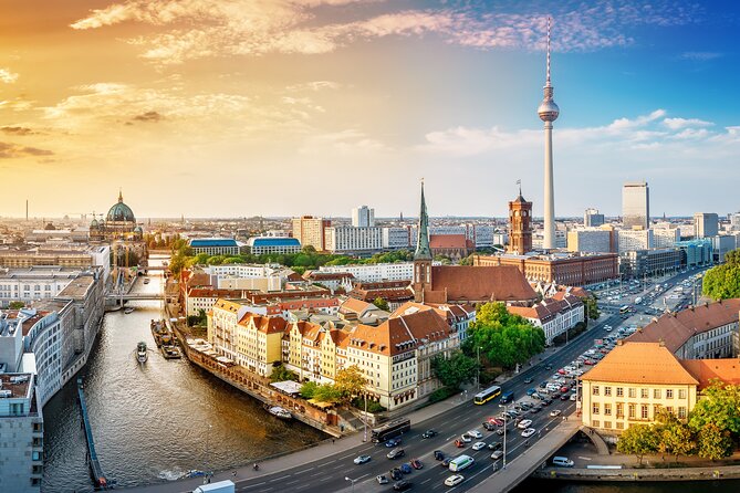 Prague to Berlin - private transfer with 2 hours of sightseeing - Key points to know before booking