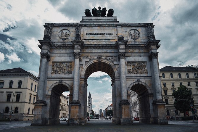 Prague to Munich - Private Transfer with 2 hours of Sightseeing - The Vehicle and Luggage Rules Matter