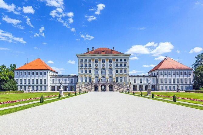 Prague to Munich Private Transfer with 2 hours sightseeing - Who will get the most from this transfer?
