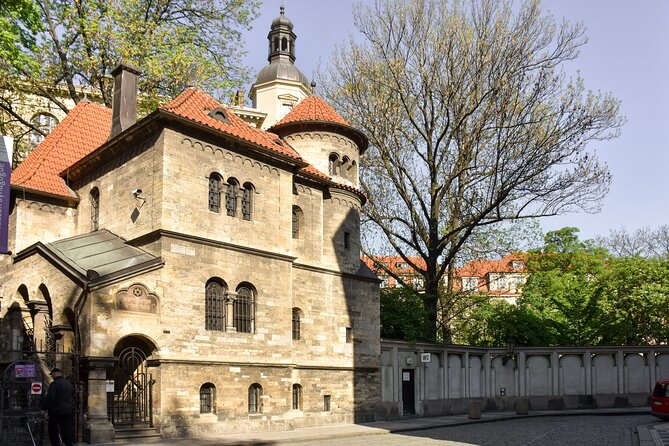 Prague TOP 3 TICKETS Prague Castle Astronomical Clock Jewish Town - Choosing the National Museum