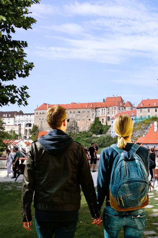 Prague: Transfer to Vienna via fabulous Cesky Krumlov - What the $262 price really buys