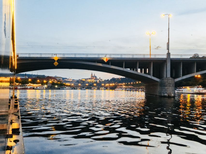 Prague: Vltava River Night Cruise with Buffet - Key points before you book