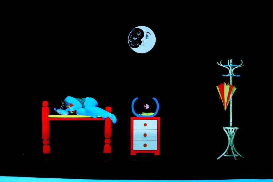 Prague: WOW Show Black Light Theater - The first dark-room illusions