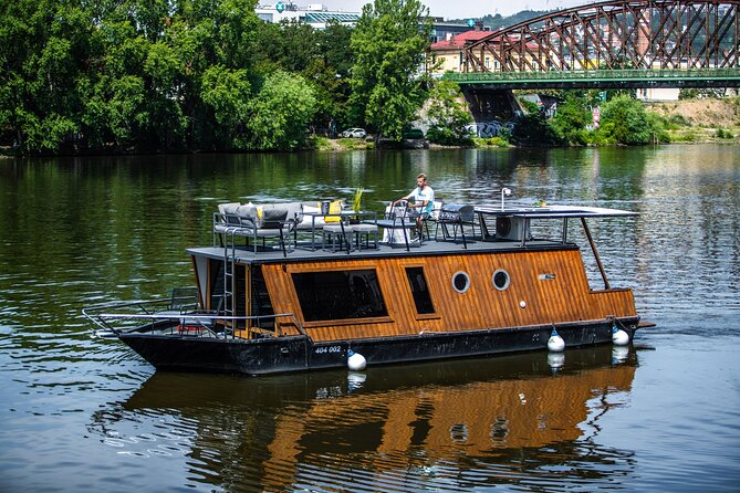Prague YachtBoat CLASSIC cruise with Unlimited Beer or Prosecco - Starting at Naplavka on the Vltava