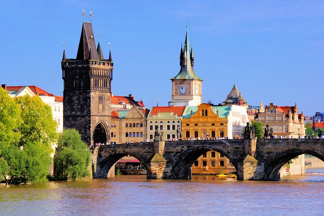 Private 2-Hour Morning Walking Tour of Prague Castle - What the Two-Hour Schedule Really Gives You