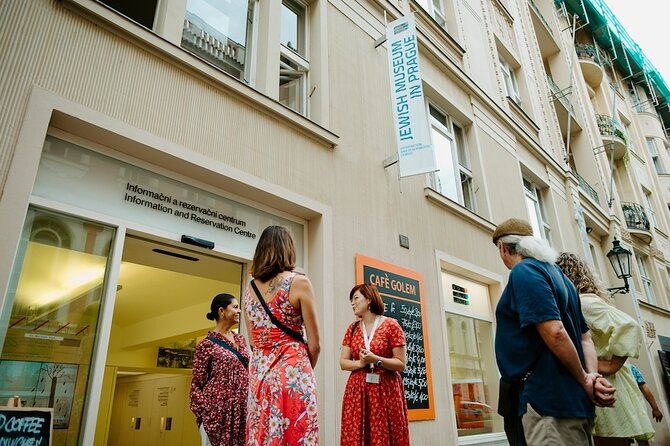 PRIVATE: 3h Stories of Prague Jewish Quarter Tour, drink included - The café stop gives you a needed pause
