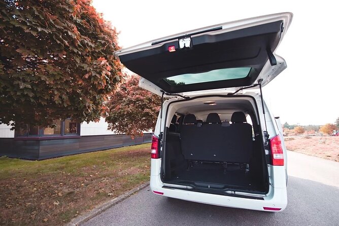 Private ARRIVAL Transfer by MINIVAN Mercedes Vito 8+1pax - What the ride does, and does not, include
