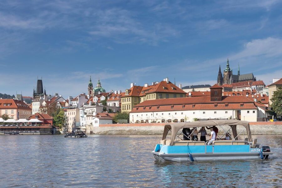 Private Boat Cruise With Unlimited Prosecco - Charles Bridge from the water