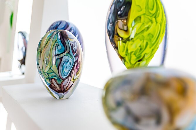 Private Bohemian Glass and Czech Crystal Tour with lunch included - Who should book this day?