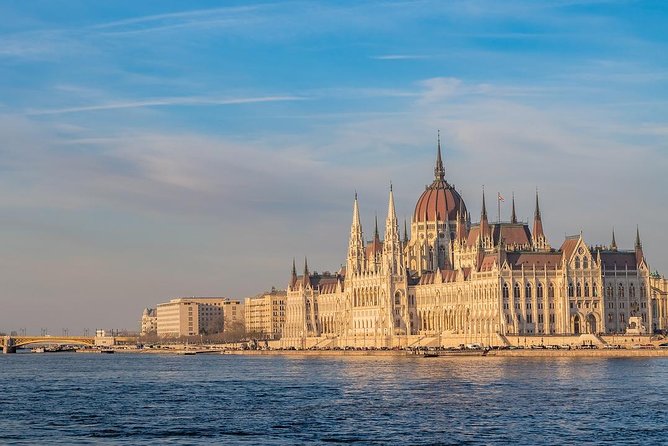 Private Car Transfer from Prague to Budapest with 2 Hour Stop - Why a private Prague to Budapest transfer can make sense