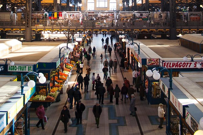 Private Car Transfer from Prague to Budapest with 2 Hour Stop - Price and value for different group sizes