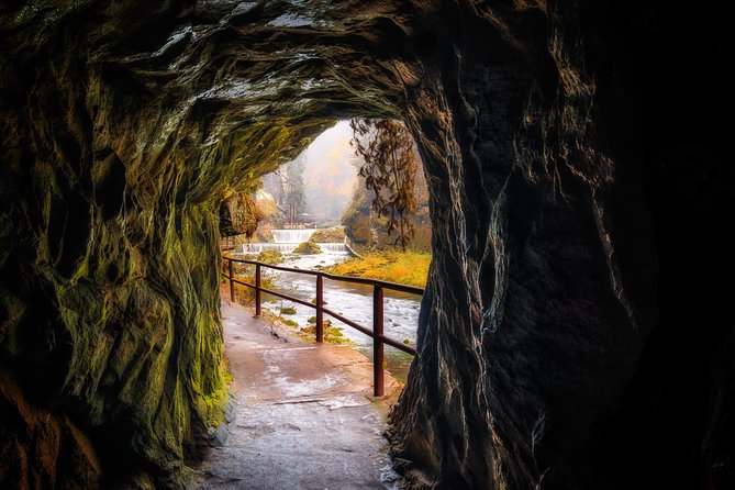 Private Custom Full day tour - Top Highlights of Bohemian & Saxon Switzerland - What the private format really adds