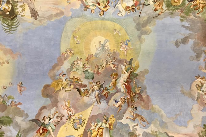 Private Custom Tour of Strahov Library and Prague - What the guides add