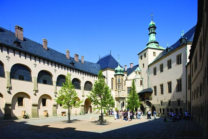 Private Day trip from Prague to Kutná Hora - Sedlec Ossuary: beautiful, unsettling, and not for everyone