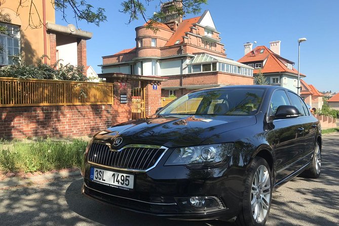 Private Day Trip from Prague to Vienna for up to 4 people - Key points to know before booking