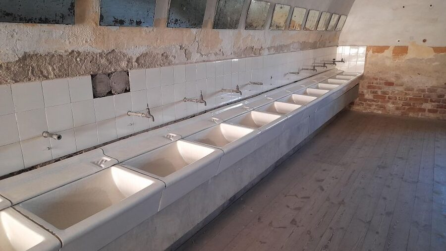 Private Half-Day Tour To Terezin Concentration Camp - Who should book this Terezín tour?