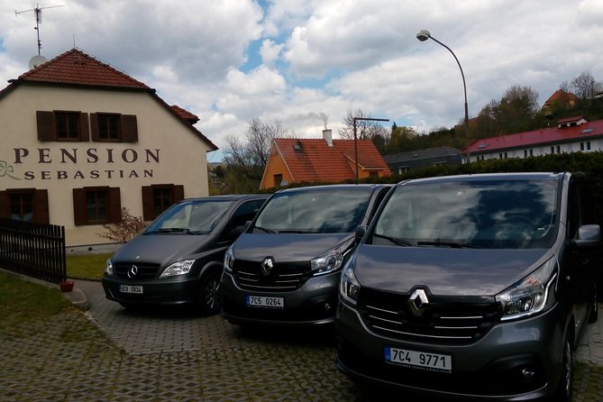 Private one way transfer from Cesky Krumlov to Vienna - Key points at a glance