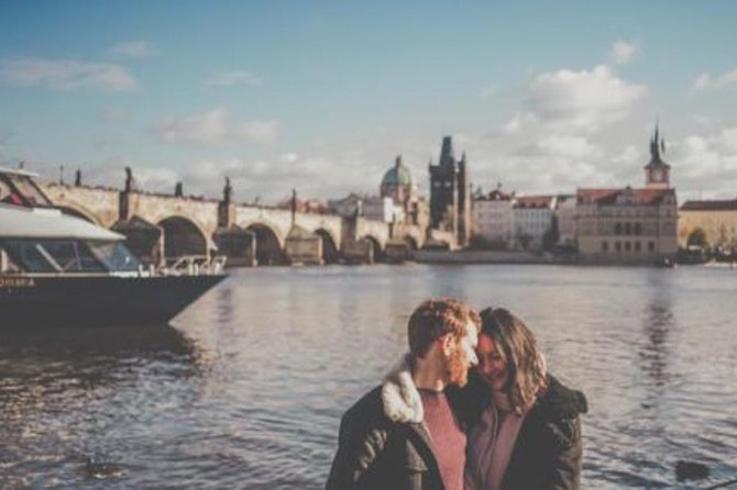 Private Photo Session with a Local Photographer in Prague - FAQ