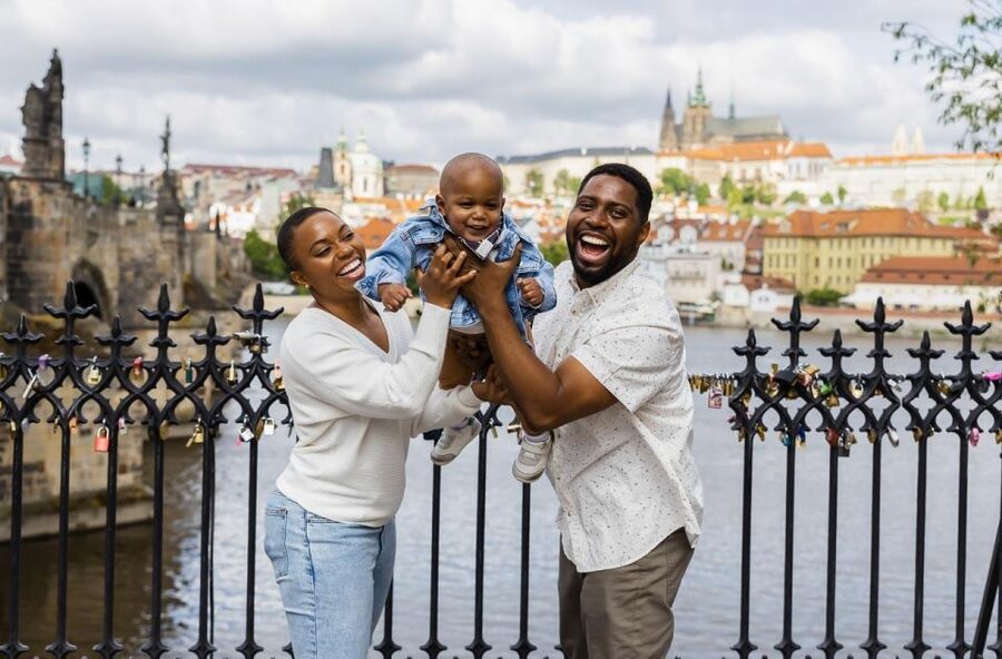 Private photoshoot in Prague - What Julia adds beyond taking pictures