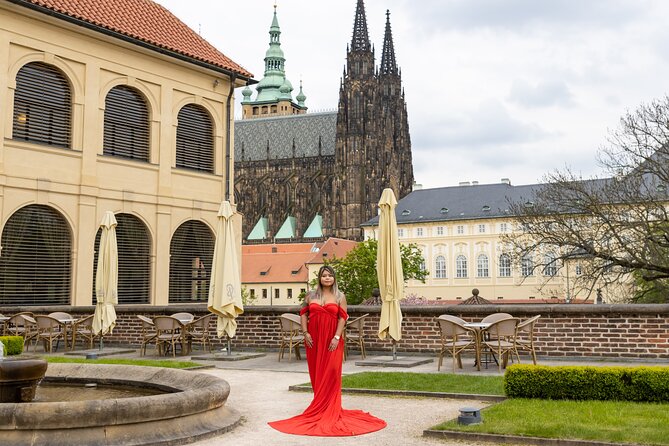Private Photoshoot Tour in Prague - What you receive for $168.20