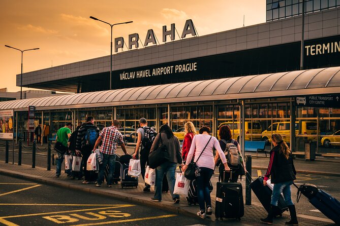 Private Prague Airport Departure Transfer - The driver service and what to expect