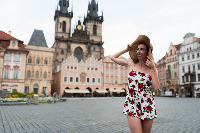 Private Professional Photoshoot at Icons of Prague - Key points at a glance
