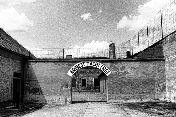Private Terezin Nazi camp tour from Prague All-Inclusive - The former Jewish ghetto and Terezin Memorial