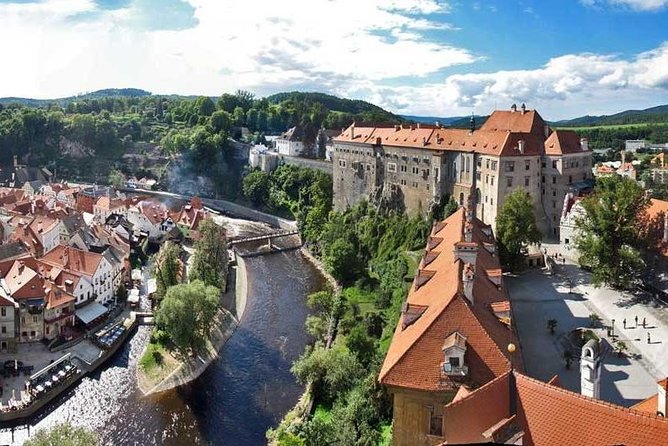 Private Tour: Cesky Krumlov Day Trip from Prague - Why Cesky Krumlov makes a good day from Prague